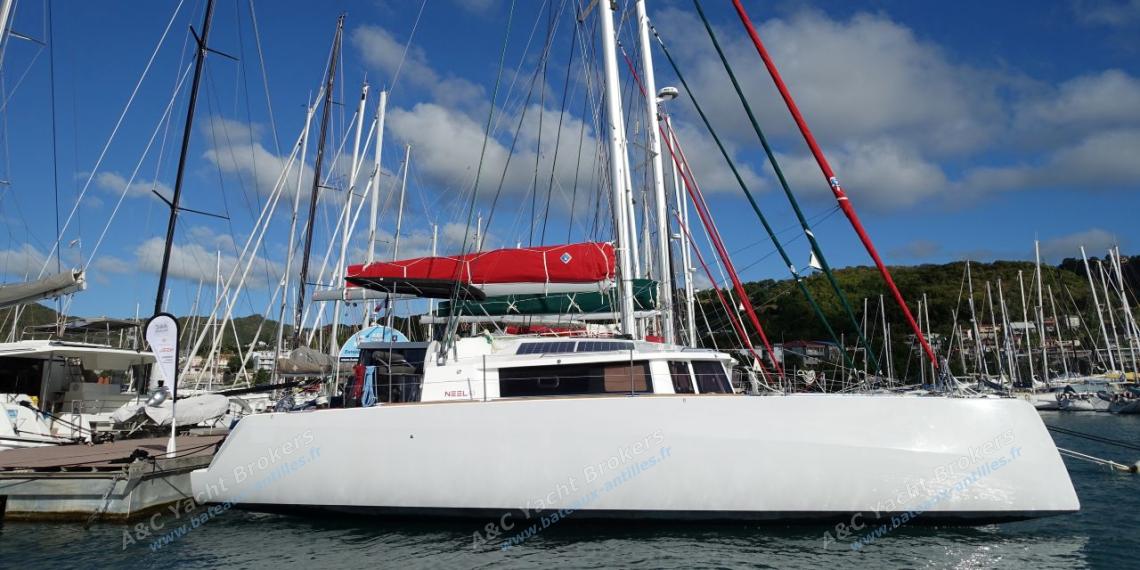 NEEL-TRIMARANS Neel 43 : In marina NEEL-TRIMARANS Neel 43 : In marina