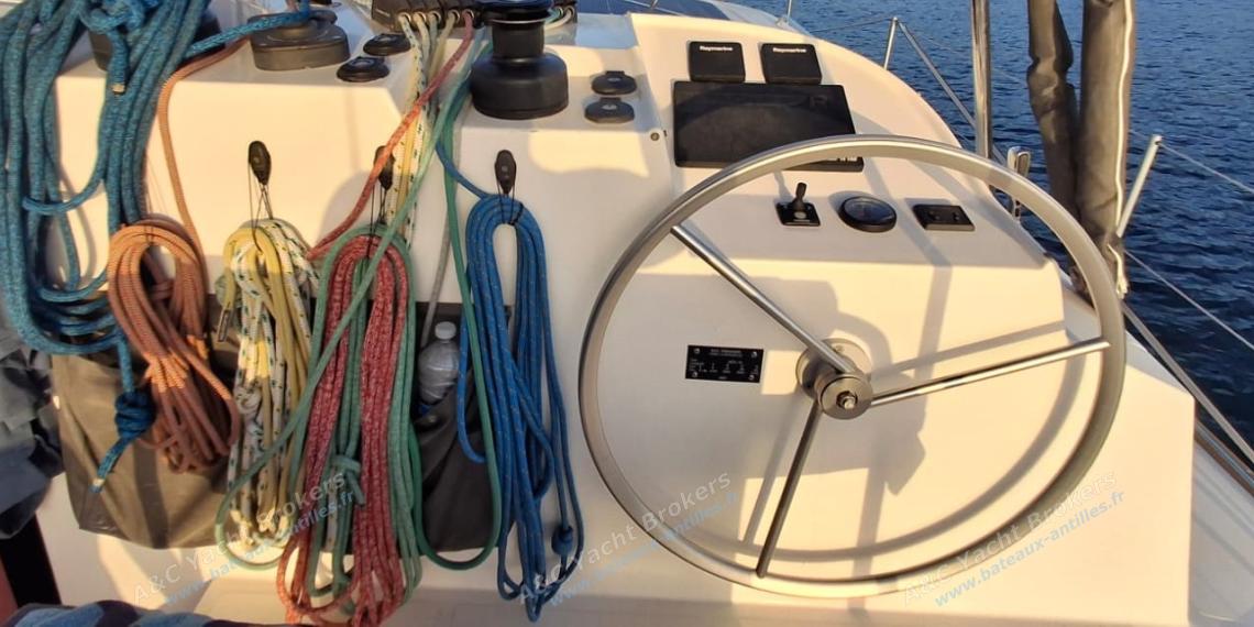 NEEL-TRIMARANS Neel 43 : Helm station NEEL-TRIMARANS Neel 43 : Helm station