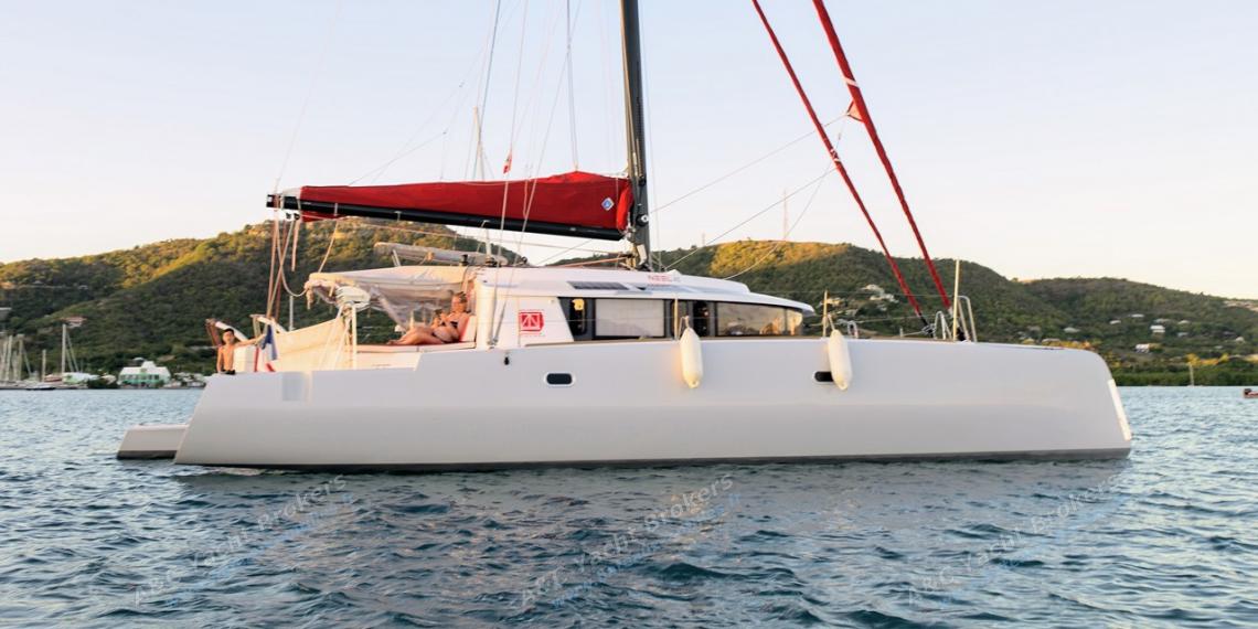 NEEL-TRIMARANS NEEL 45: at anchor NEEL-TRIMARANS NEEL 45: at anchor