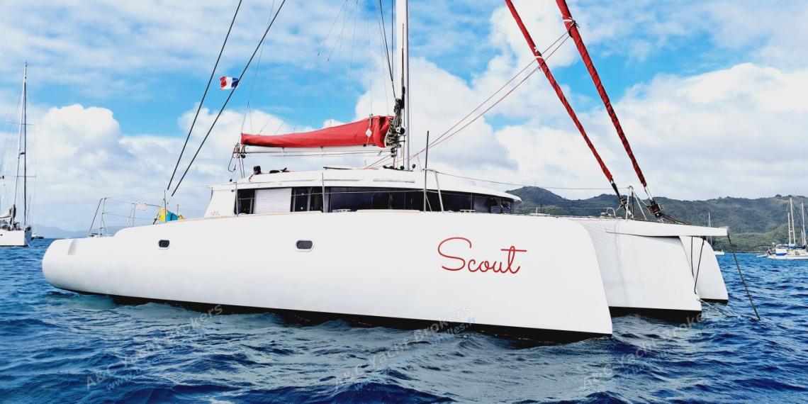 NEEL-TRIMARANS Neel 45 : At anchor in Martinique NEEL-TRIMARANS Neel 45 : At anchor in Martinique