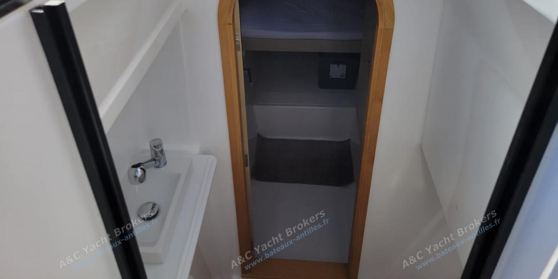 NEEL-TRIMARANS Neel 47 : Aft port float access NEEL-TRIMARANS Neel 47 : Aft port float access