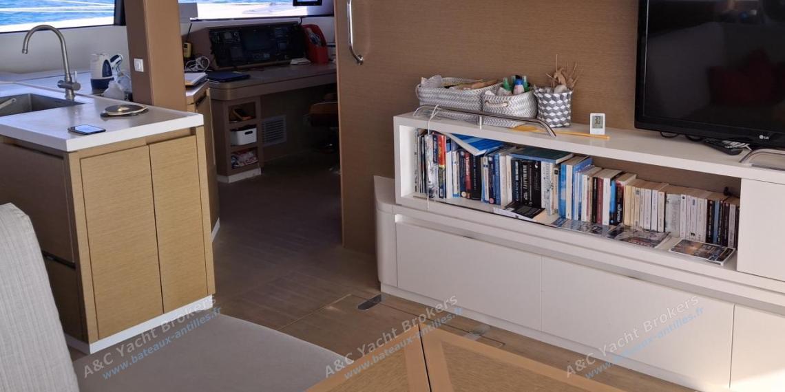 NEEL 51 : Saloon other view NEEL 51 : Saloon other view