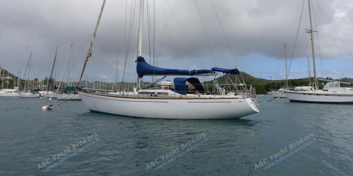 North Wind North Wind 40 : At anchor in Martinique North Wind North Wind 40 : At anchor in Martinique