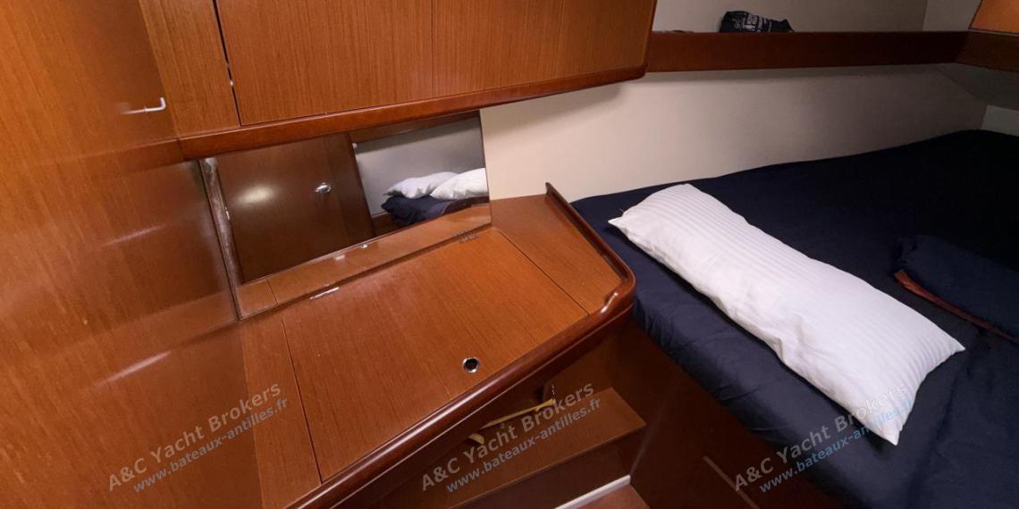 Bénéteau Oceanis 37 Limited Edition : Cabine avant Bénéteau Oceanis 37 Limited Edition : Cabine avant