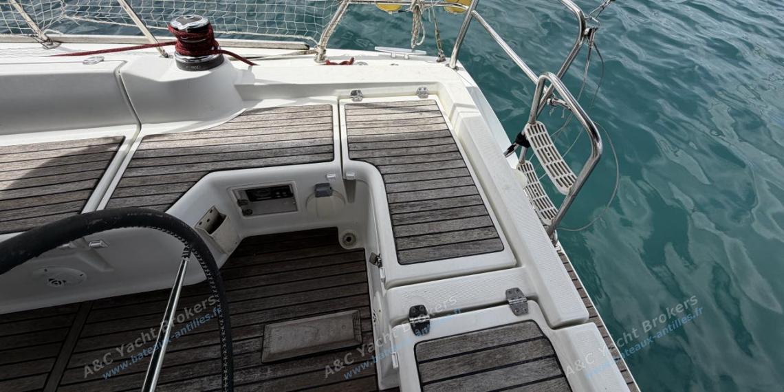 Bénéteau Oceanis 37 Limited Edition : Cockpit Bénéteau Oceanis 37 Limited Edition : Cockpit