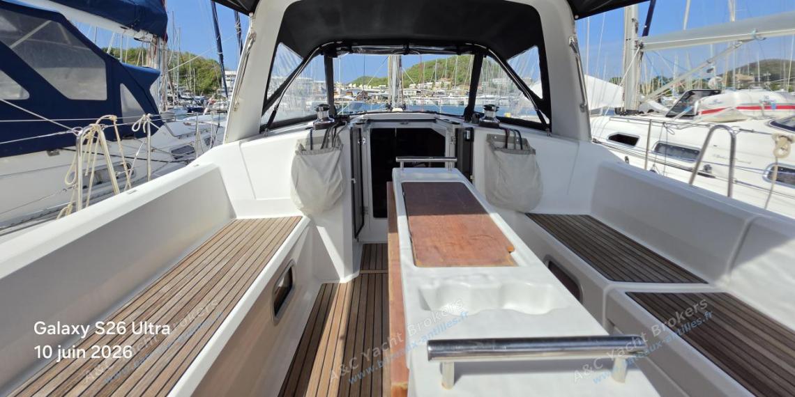 Bénéteau Oceanis 38 : Cockpit Bénéteau Oceanis 38 : Cockpit