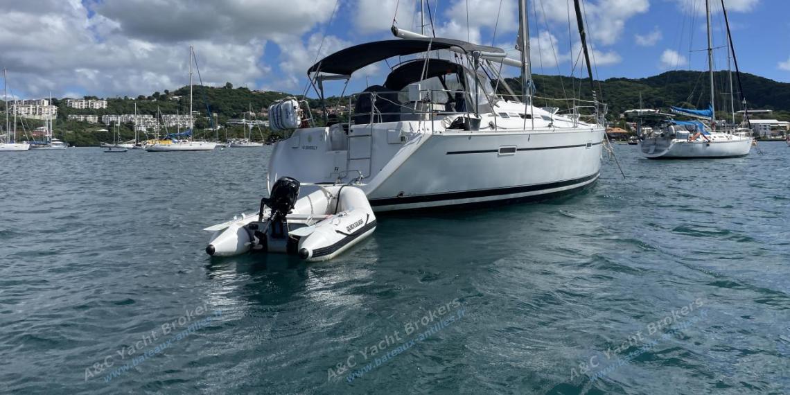 Bénéteau Oceanis 393 Clipper : Stern view Bénéteau Oceanis 393 Clipper : Stern view
