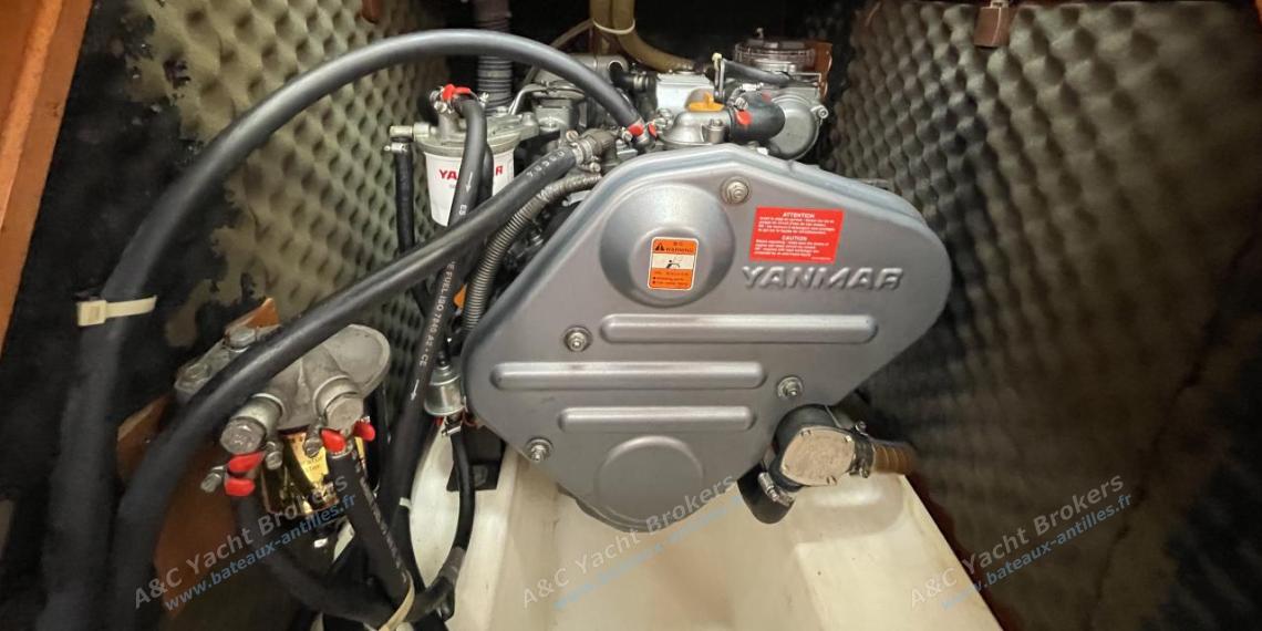 Bénéteau Oceanis 40 : Yanmar 3JH4E inboard engine Bénéteau Oceanis 40 : Yanmar 3JH4E inboard engine