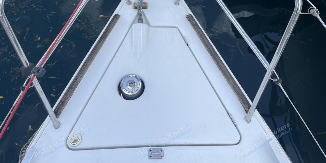 Bénéteau Oceanis 40 : Forward deck Bénéteau Oceanis 40 : Forward deck
