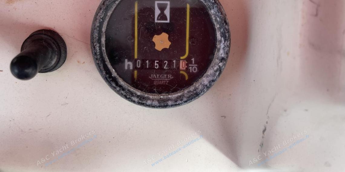 Bénéteau Oceanis 440 : Heurodator Bénéteau Oceanis 440 : Heurodator