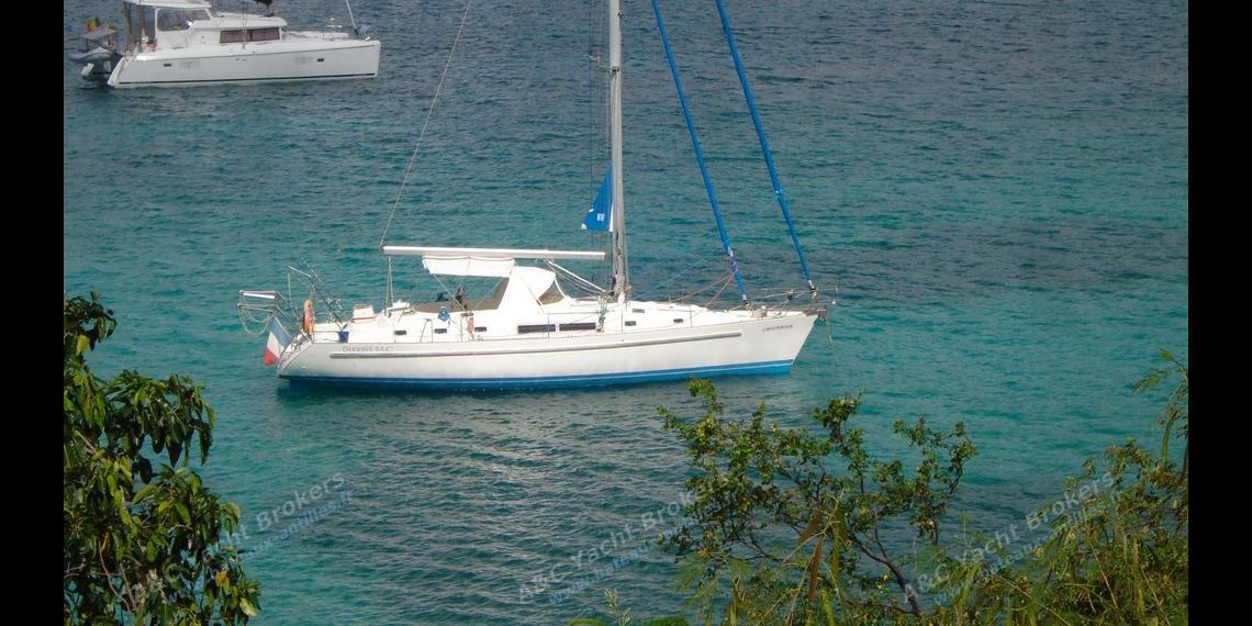 Oceanis 44 CC: At anchor in Caraïbes Oceanis 44 CC: At anchor in Caraïbes