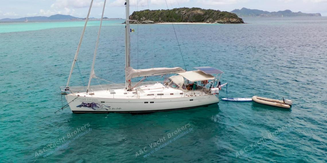Bénéteau Oceanis 473 : At anchor in The Caribbean Bénéteau Oceanis 473 : At anchor in The Caribbean