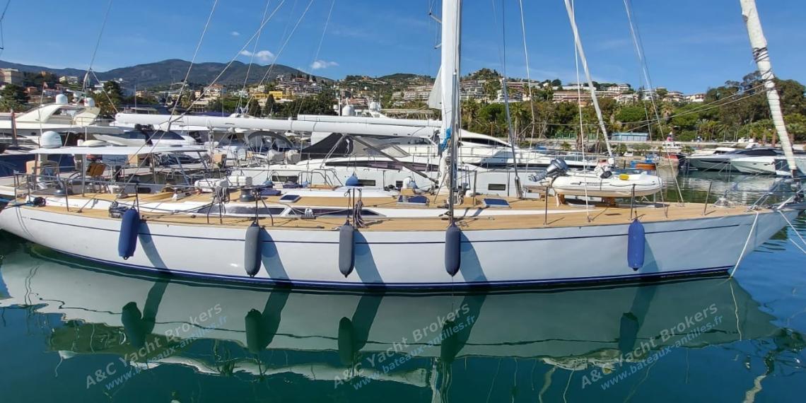 Derecktor One Off David Petrick : In marina Derecktor One Off David Petrick : In marina