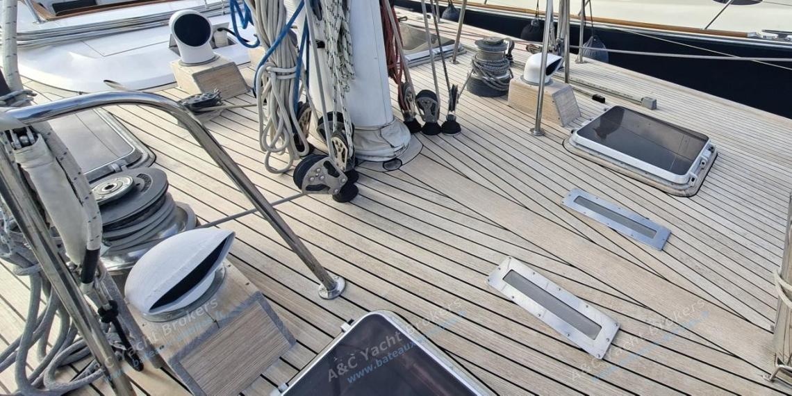 Derecktor One Off David Petrick : Foot mast Derecktor One Off David Petrick : Foot mast
