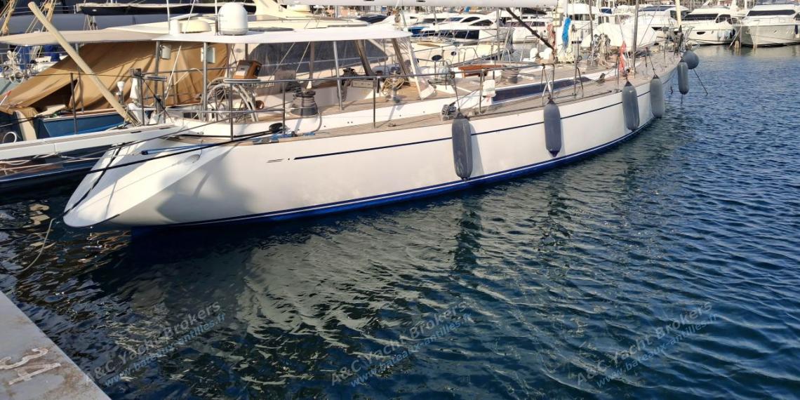 Derecktor One Off David Petrick : In marina Derecktor One Off David Petrick : In marina
