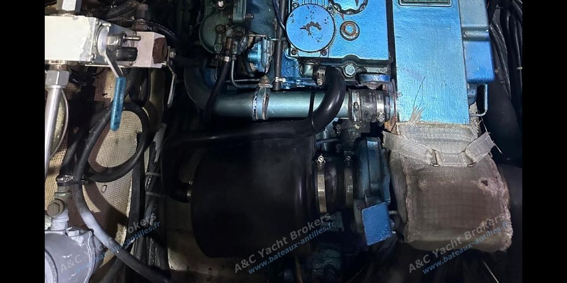 Derecktor One Off David Petrick : Perkins 225 PS Turbo inboard engine Derecktor One Off David Petrick : Perkins 225 PS Turbo inboard engine