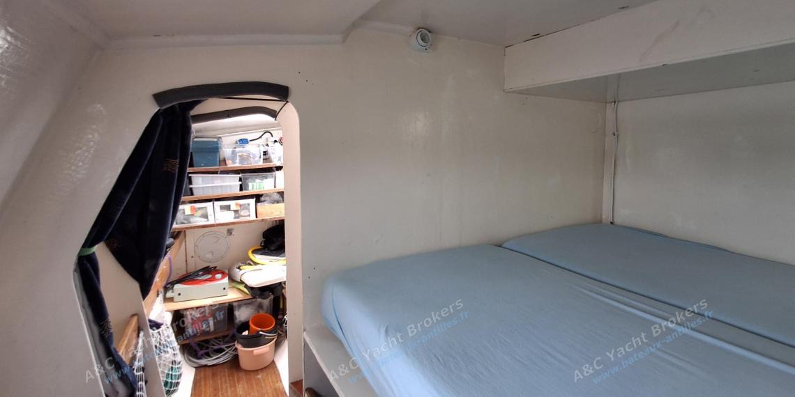 Outremer 38/40 : Starboard hull Outremer 38/40 : Starboard hull