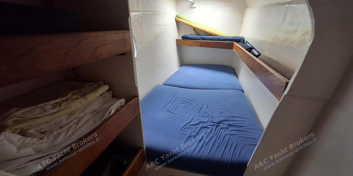 Outremer 38/40 : Forward starboard cabin Outremer 38/40 : Forward starboard cabin