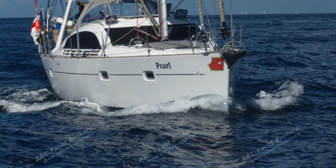 Wauquiez Pilot saloon 47 : Navigating Wauquiez Pilot saloon 47 : Navigating