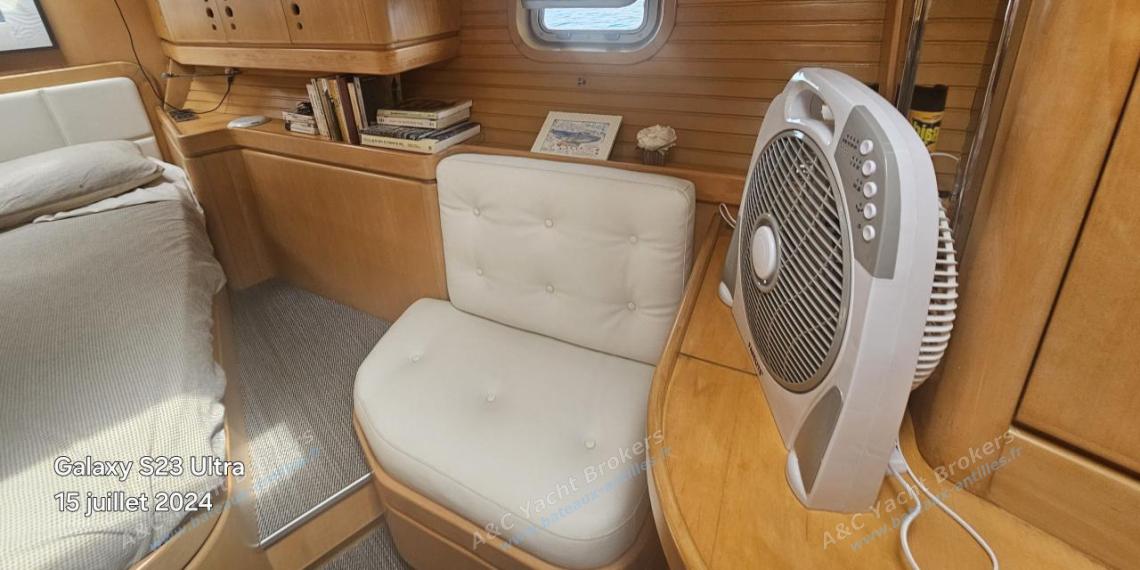 Wauquiez Pilote Saloon 60 : Forward cabin other view Wauquiez Pilote Saloon 60 : Forward cabin other view