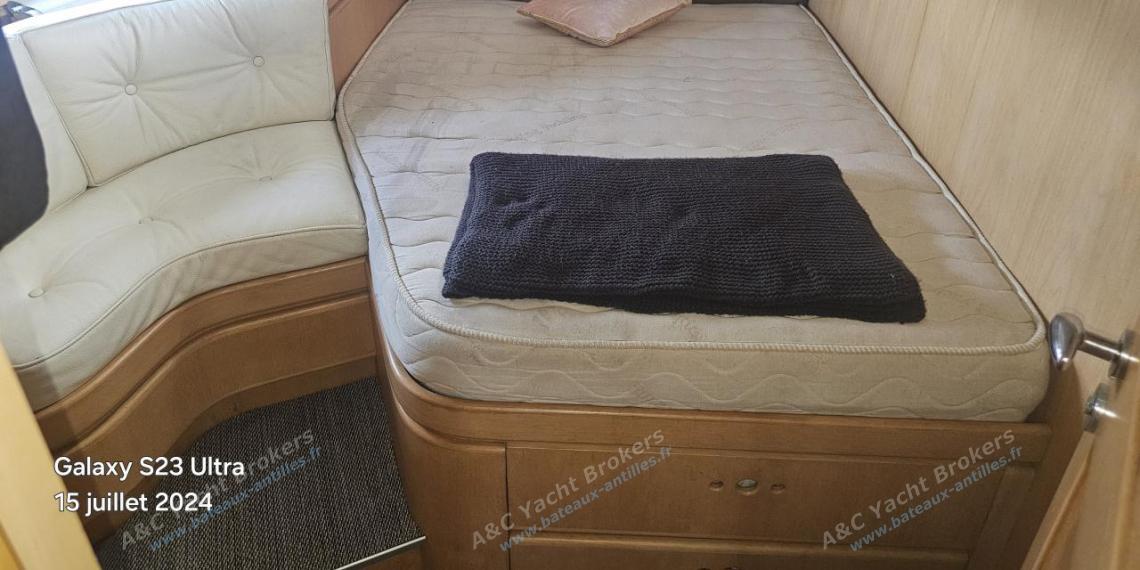 Wauquiez Pilote Saloon 60 : aft starboard cabin Wauquiez Pilote Saloon 60 : aft starboard cabin