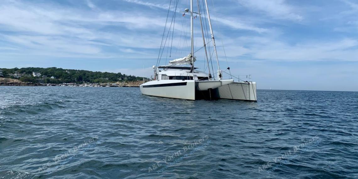 Swiss cat yachts S2C-55 : At anchor in Caribbean Swiss cat yachts S2C-55 : At anchor in Caribbean