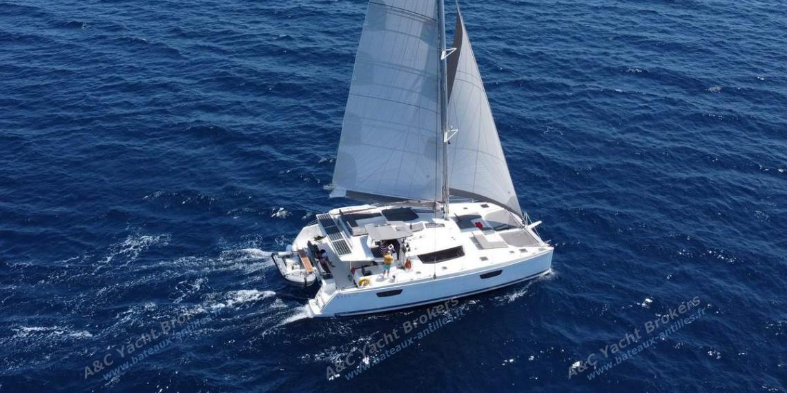 Fountaine Pajot Saba 50 Maestro Crew : Navigating Fountaine Pajot Saba 50 Maestro Crew : Navigating