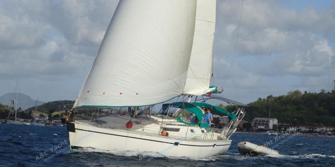 Jeanneau Sun Odyssey 42.2 : Navigating Jeanneau Sun Odyssey 42.2 : Navigating