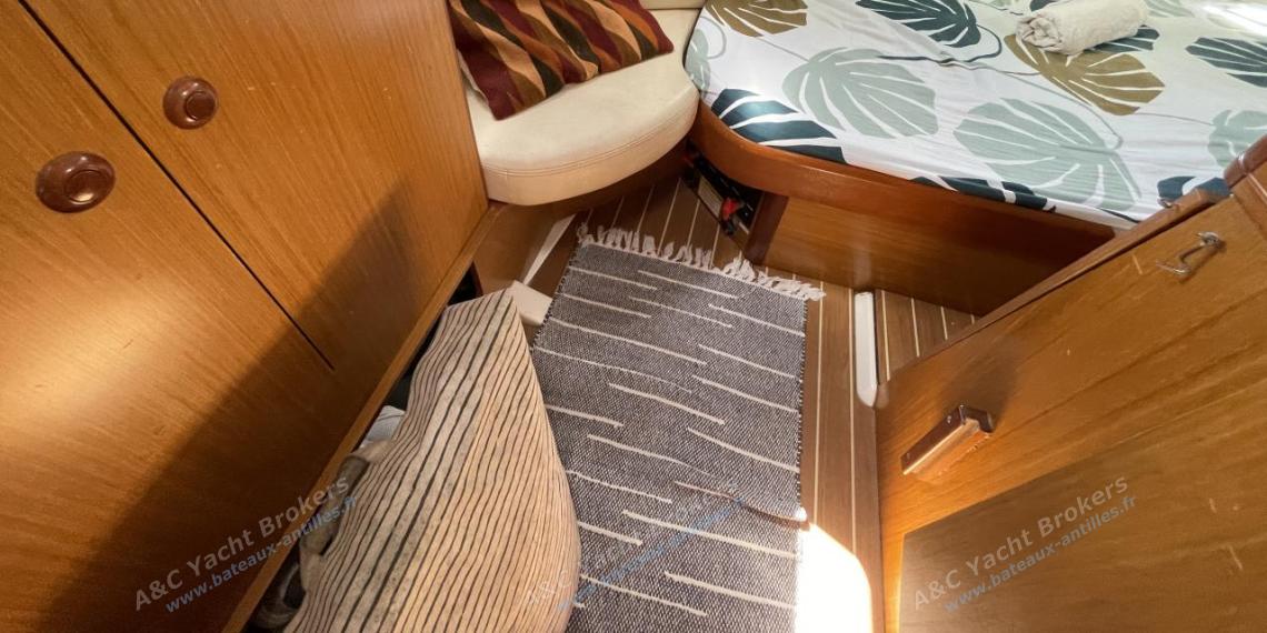 Jeanneau Sun Odyssey 42 DS : Aft cabin Jeanneau Sun Odyssey 42 DS : Aft cabin