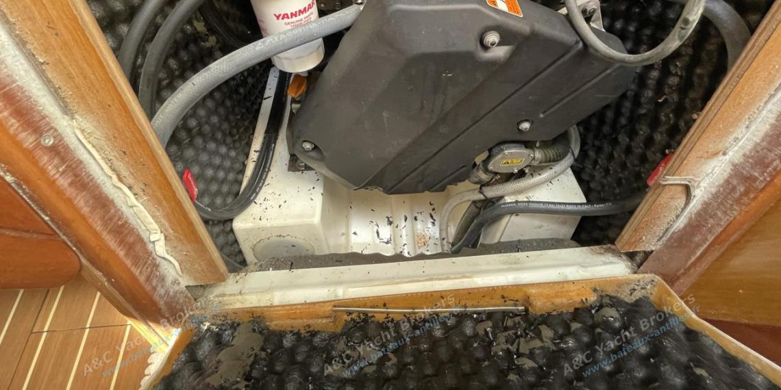 Jeanneau Sun Odyssey 42 DS : Yanmar 4JH4E inboard engine Jeanneau Sun Odyssey 42 DS : Yanmar 4JH4E inboard engine