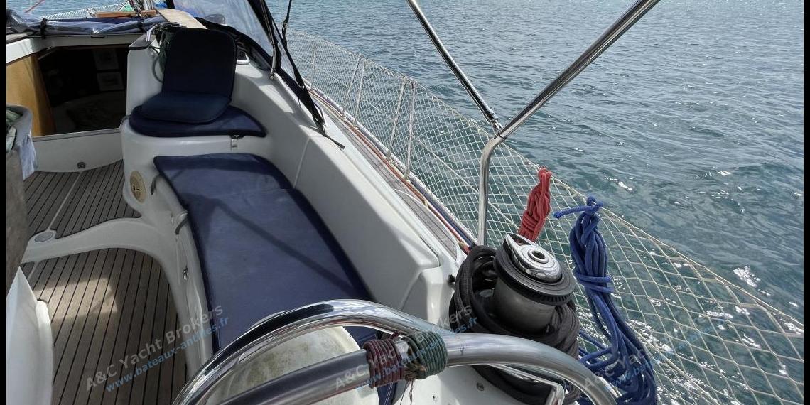 Jeanneau Sun Odyssey 42 DS : Seen from the starboard helm station Jeanneau Sun Odyssey 42 DS : Seen from the starboard helm station