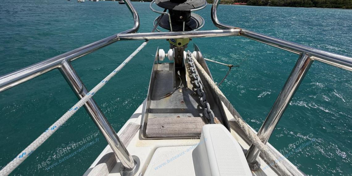 Jeanneau Sun Odyssey 44i Performance : Profurl furling genoa Jeanneau Sun Odyssey 44i Performance : Profurl furling genoa
