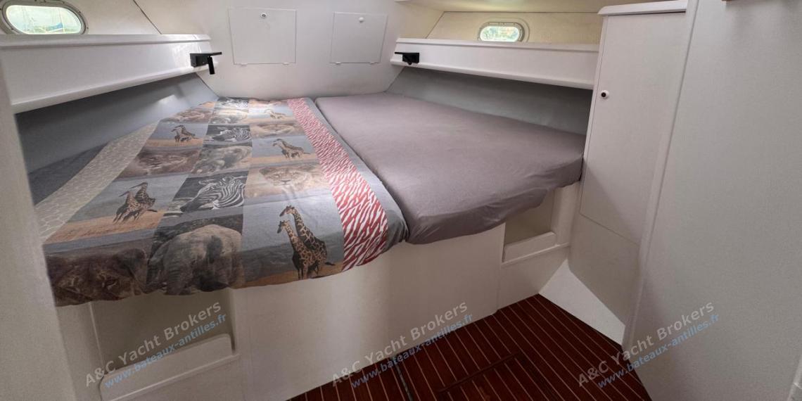 Jeanneau Sun Odyssey 45.2 : Forward cabin Jeanneau Sun Odyssey 45.2 : Forward cabin