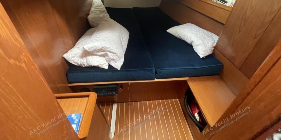 Jeanneau Sun Odyssey 45 : Aft port cabin Jeanneau Sun Odyssey 45 : Aft port cabin