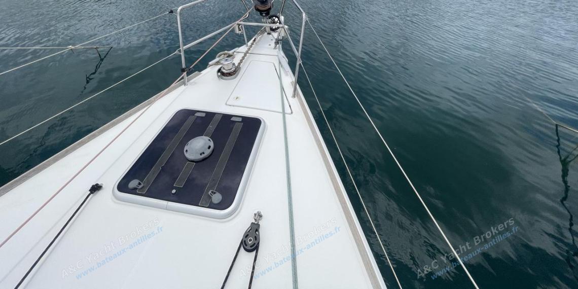 Jeanneau Sun Odyssey 479 : Pont avant Jeanneau Sun Odyssey 479 : Pont avant