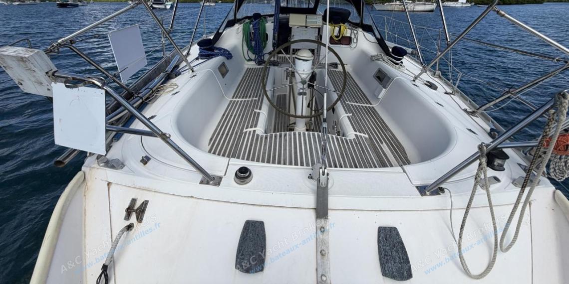 Jeanneau Sun Shine 38 : Cockpit Jeanneau Sun Shine 38 : Cockpit