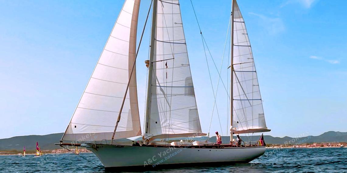 Tioga 68 : En navigation bâbord amure Tioga 68 : En navigation bâbord amure