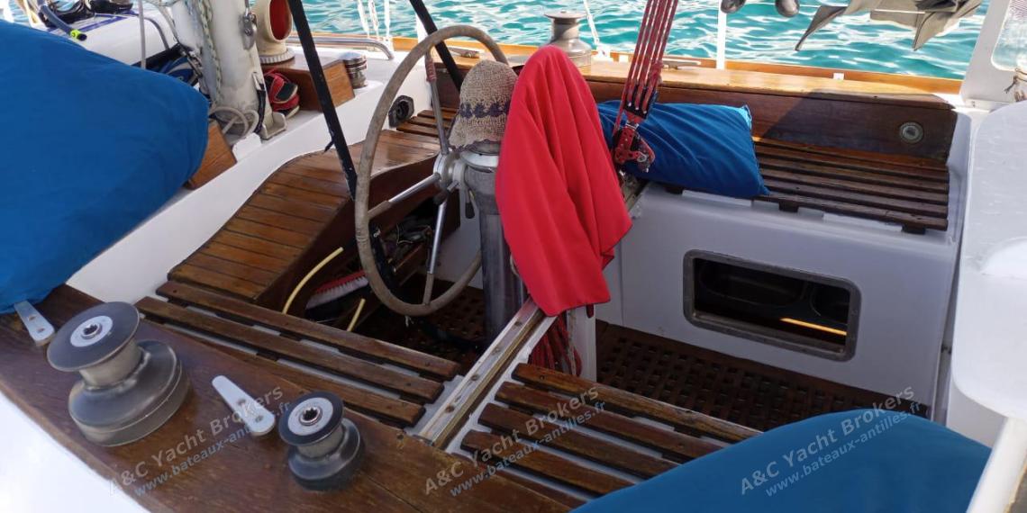 Chantier naval de Biot Trireme 43 : Cockpit other view Chantier naval de Biot Trireme 43 : Cockpit other view