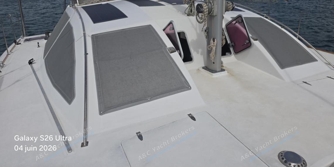Baltec Engineering GmbH Visiona 40 : Roof seen from the starboard bow Baltec Engineering GmbH Visiona 40 : Roof seen from the starboard bow
