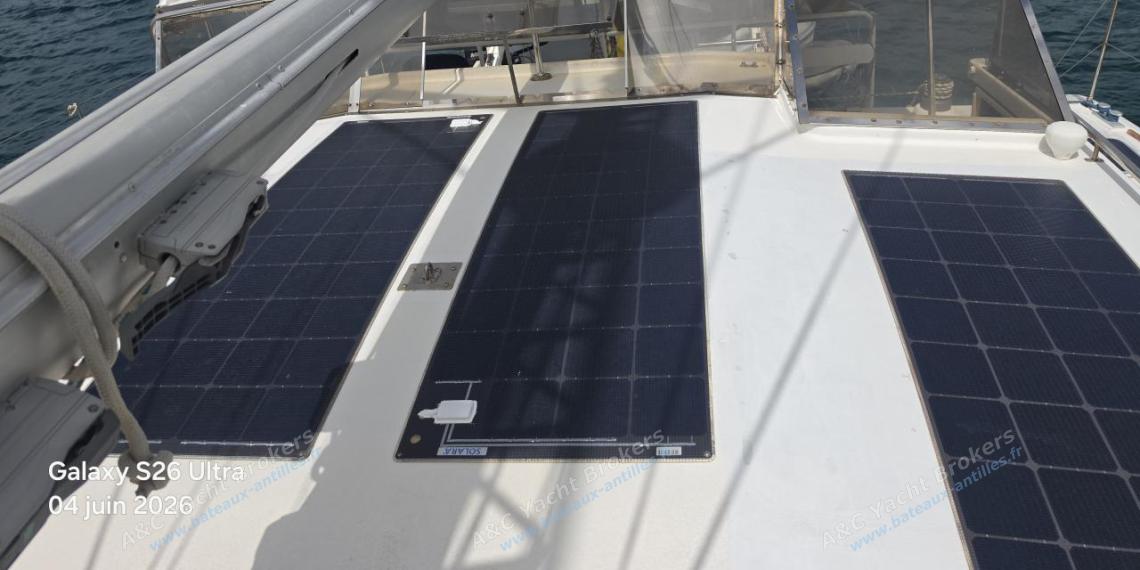 Baltec Engineering GmbH Visiona 40 : Solars panels on roof Baltec Engineering GmbH Visiona 40 : Solars panels on roof