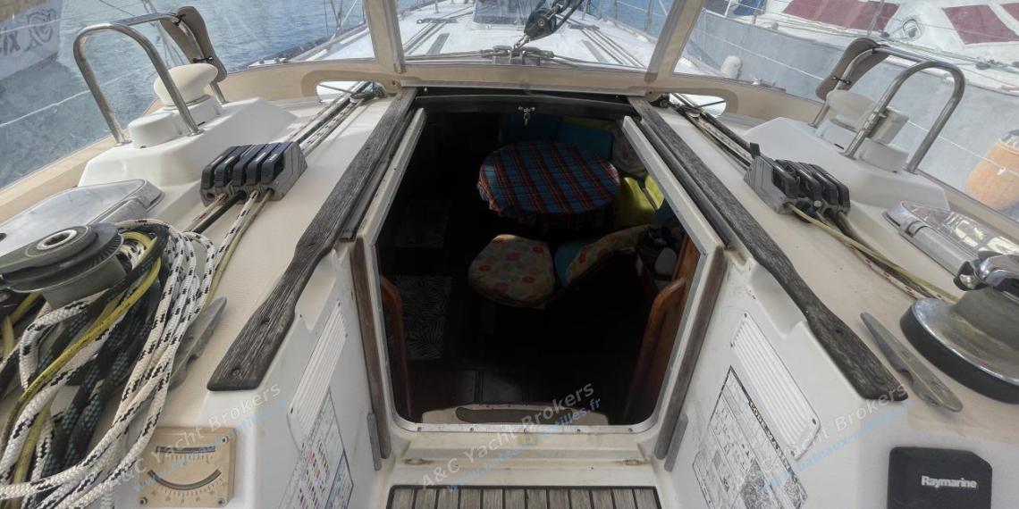 Jeanneau Voyage 12,50 : Under the dodger Jeanneau Voyage 12,50 : Under the dodger