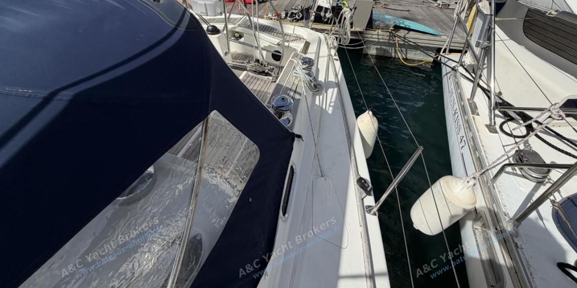 X-Yachts-X-40 : Dodger othe view X-Yachts-X-40 : Dodger othe view