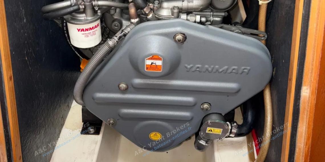 X-Yachts-X-40 : Yanmar 3JH4CE inboard engine other view X-Yachts-X-40 : Yanmar 3JH4CE inboard engine other view