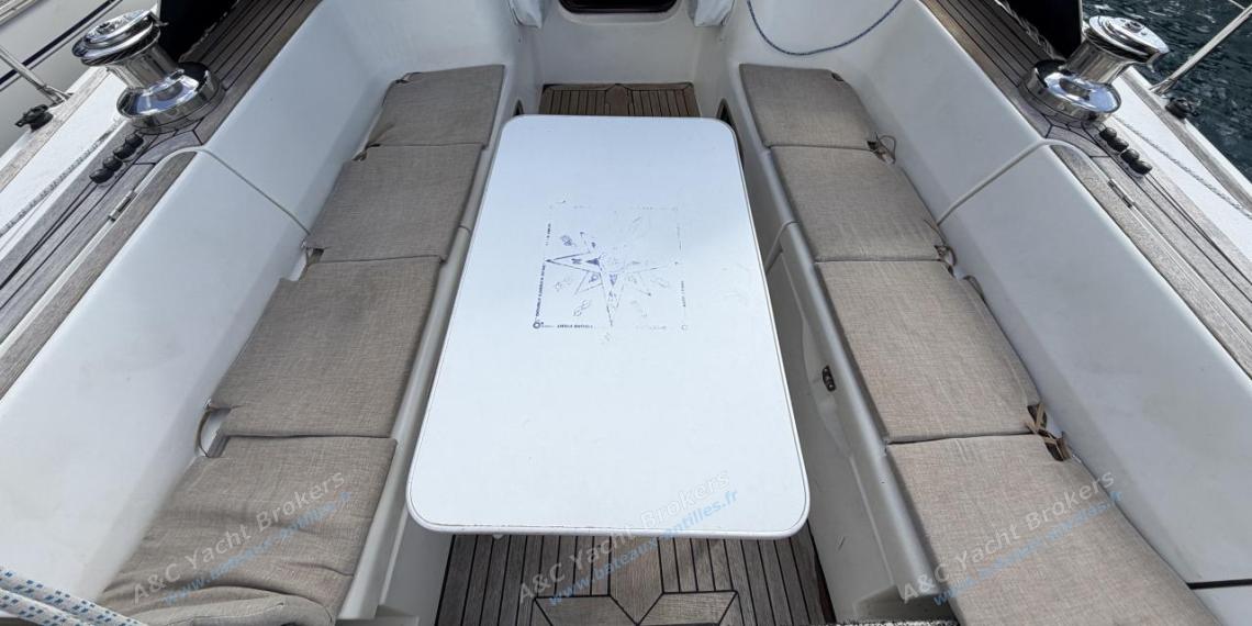 X-Yachts-X-40 : Amovible cockpit table X-Yachts-X-40 : Amovible cockpit table