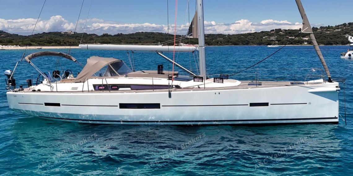 Dufour 500 Grand'Large : At anchor