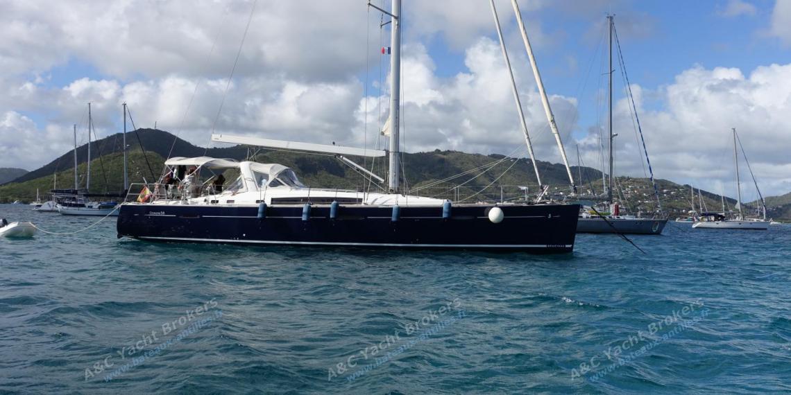 Bénéteau Oceanis 58 : At anchorage in Martinique